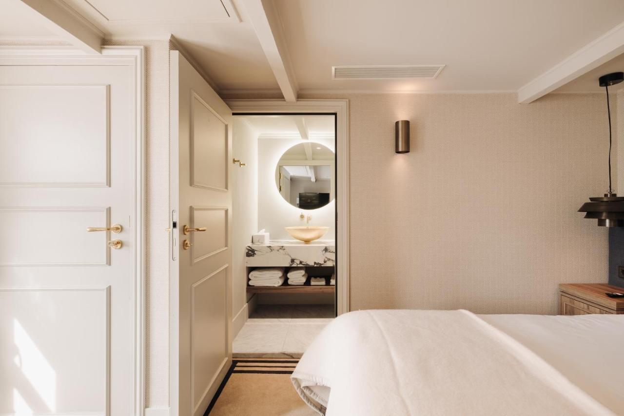 Hotel 717 阿姆斯特丹 外观 照片 A guest room at the hotel